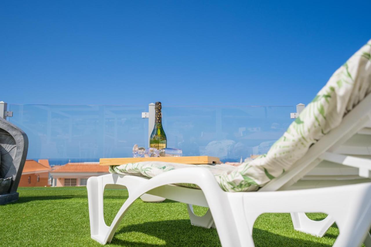 Villa La Laja With 5 Bedrooms And Sea View
